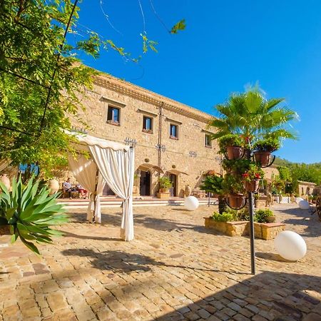 Agriturismo Vecchia Masseria Charme&Relax San Michele di Ganzaria Екстериор снимка