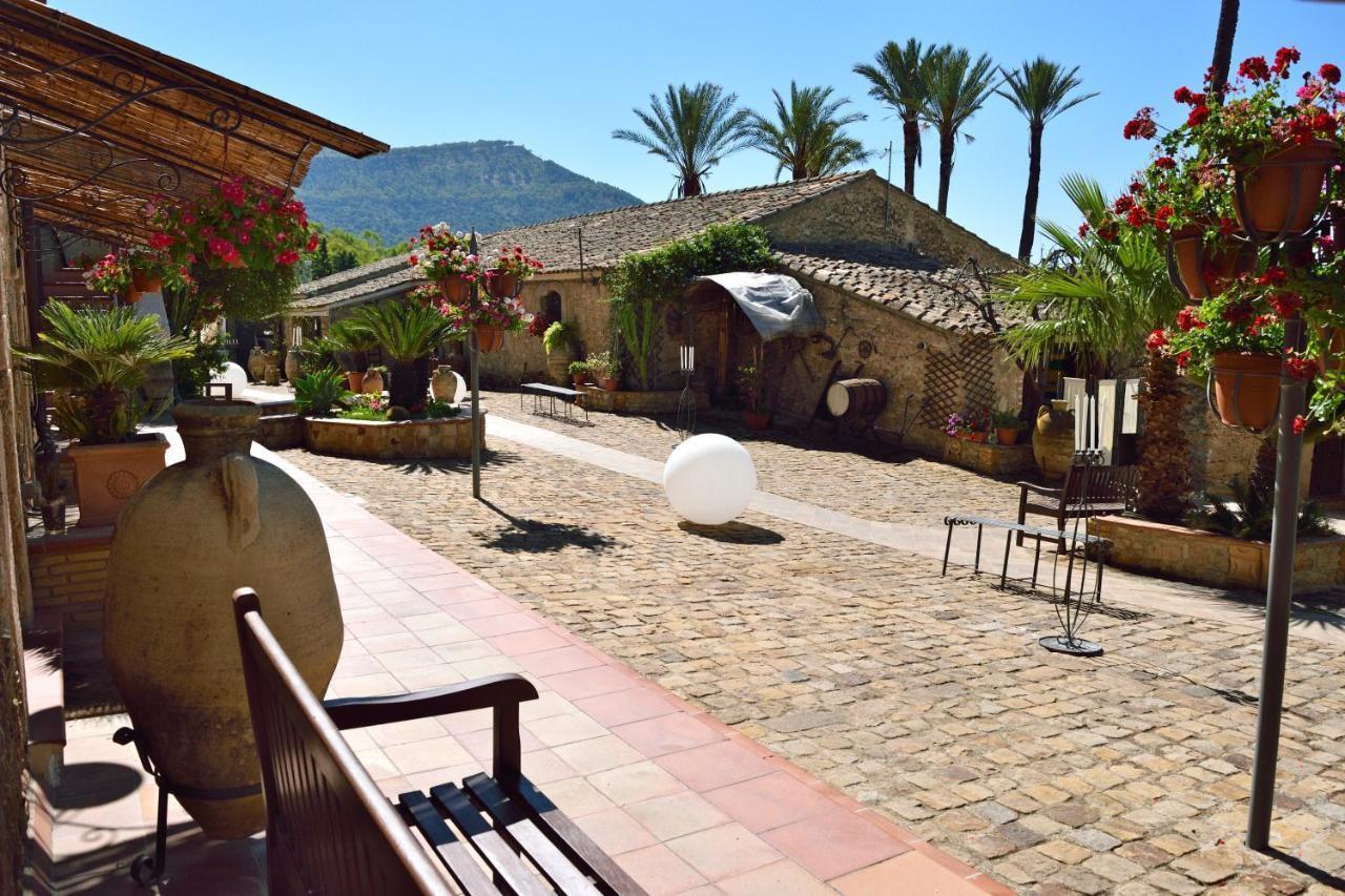 Agriturismo Vecchia Masseria Charme&Relax San Michele di Ganzaria Екстериор снимка